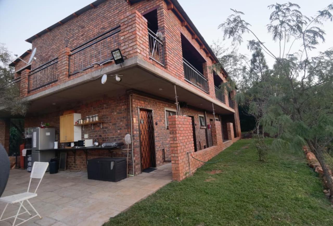 Suikerbosrant Sleep And Go Bed and Breakfast Pretoria-Noord Εξωτερικό φωτογραφία
