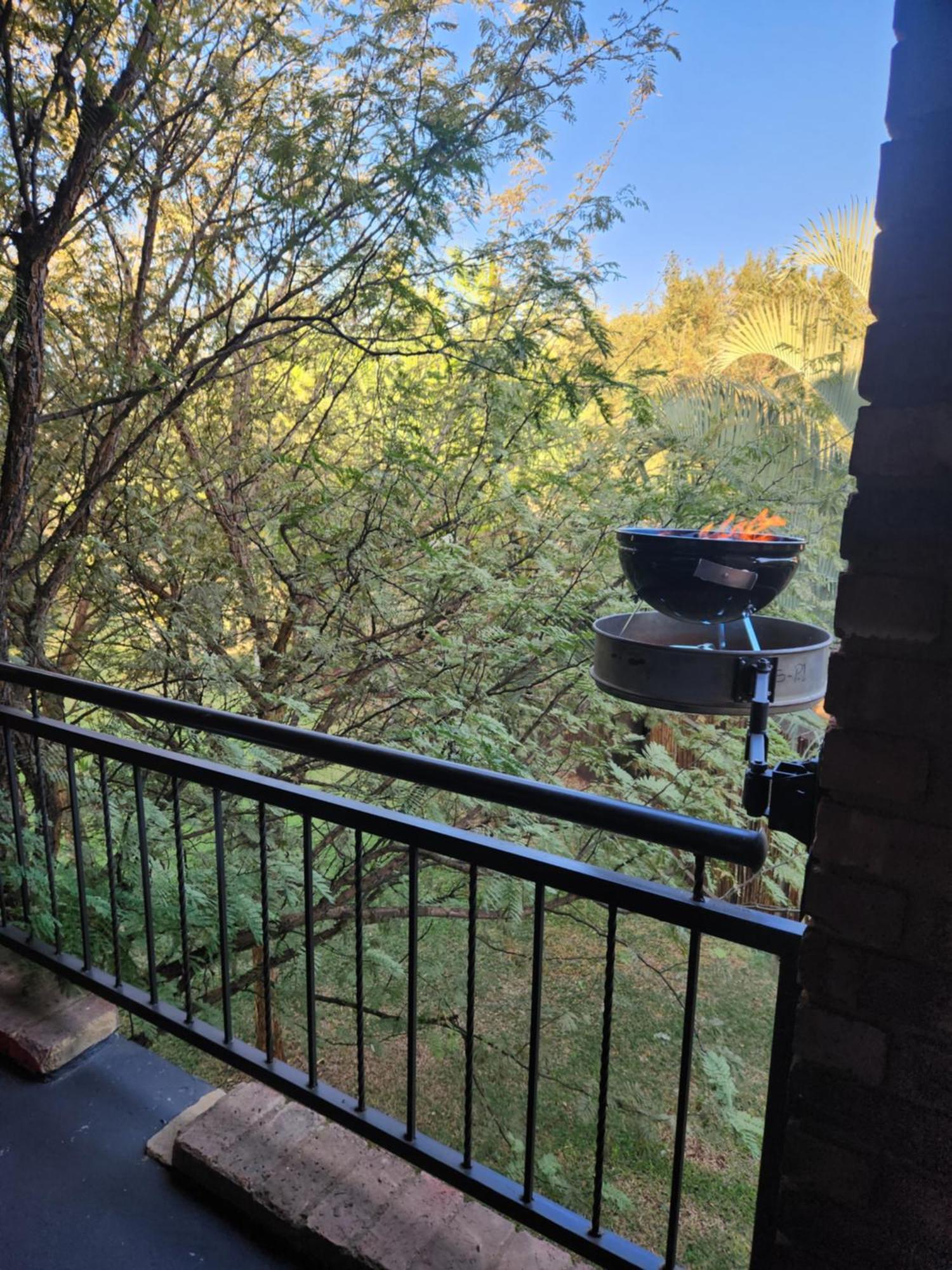 Suikerbosrant Sleep And Go Bed and Breakfast Pretoria-Noord Εξωτερικό φωτογραφία