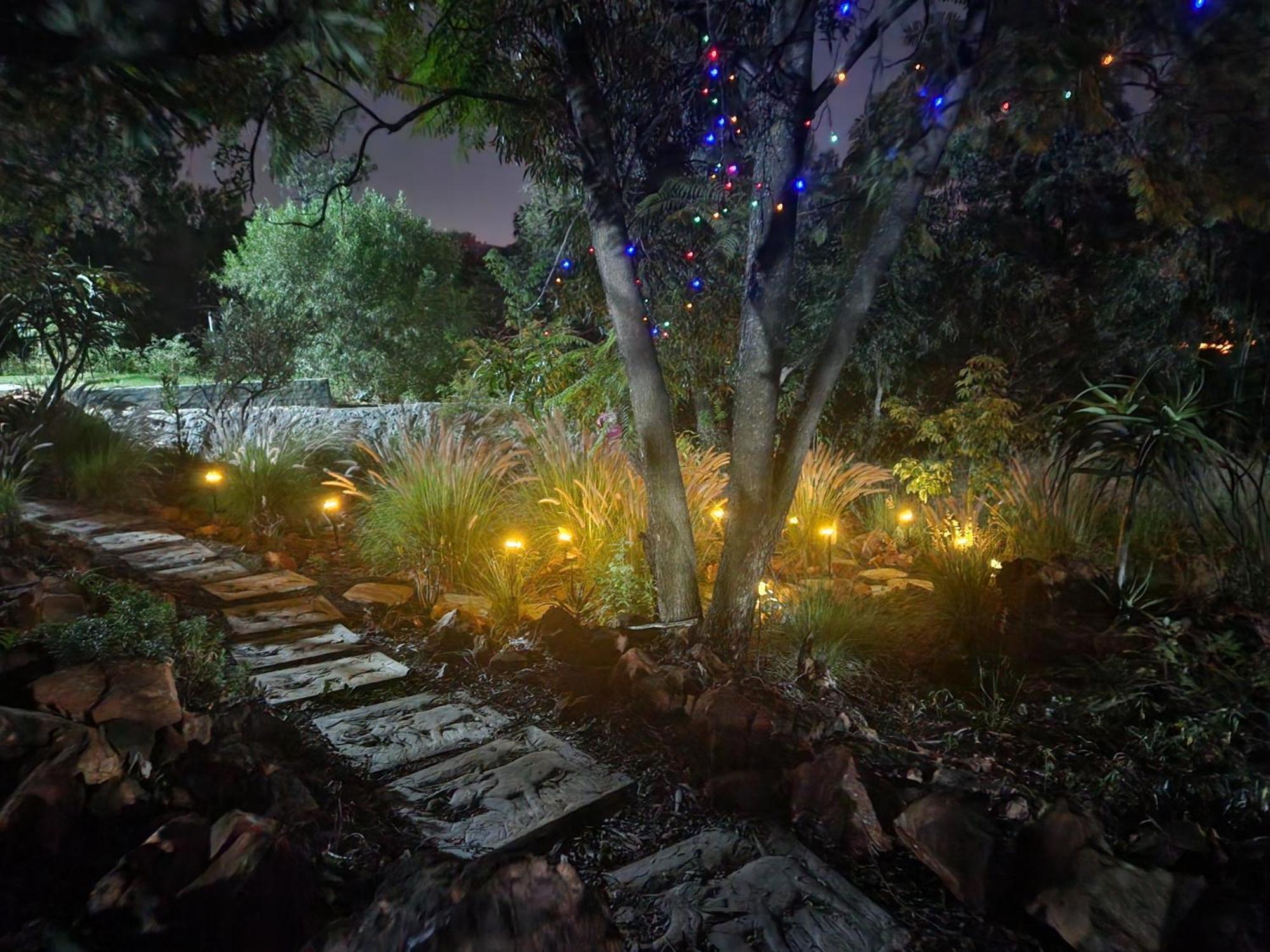 Suikerbosrant Sleep And Go Bed and Breakfast Pretoria-Noord Εξωτερικό φωτογραφία